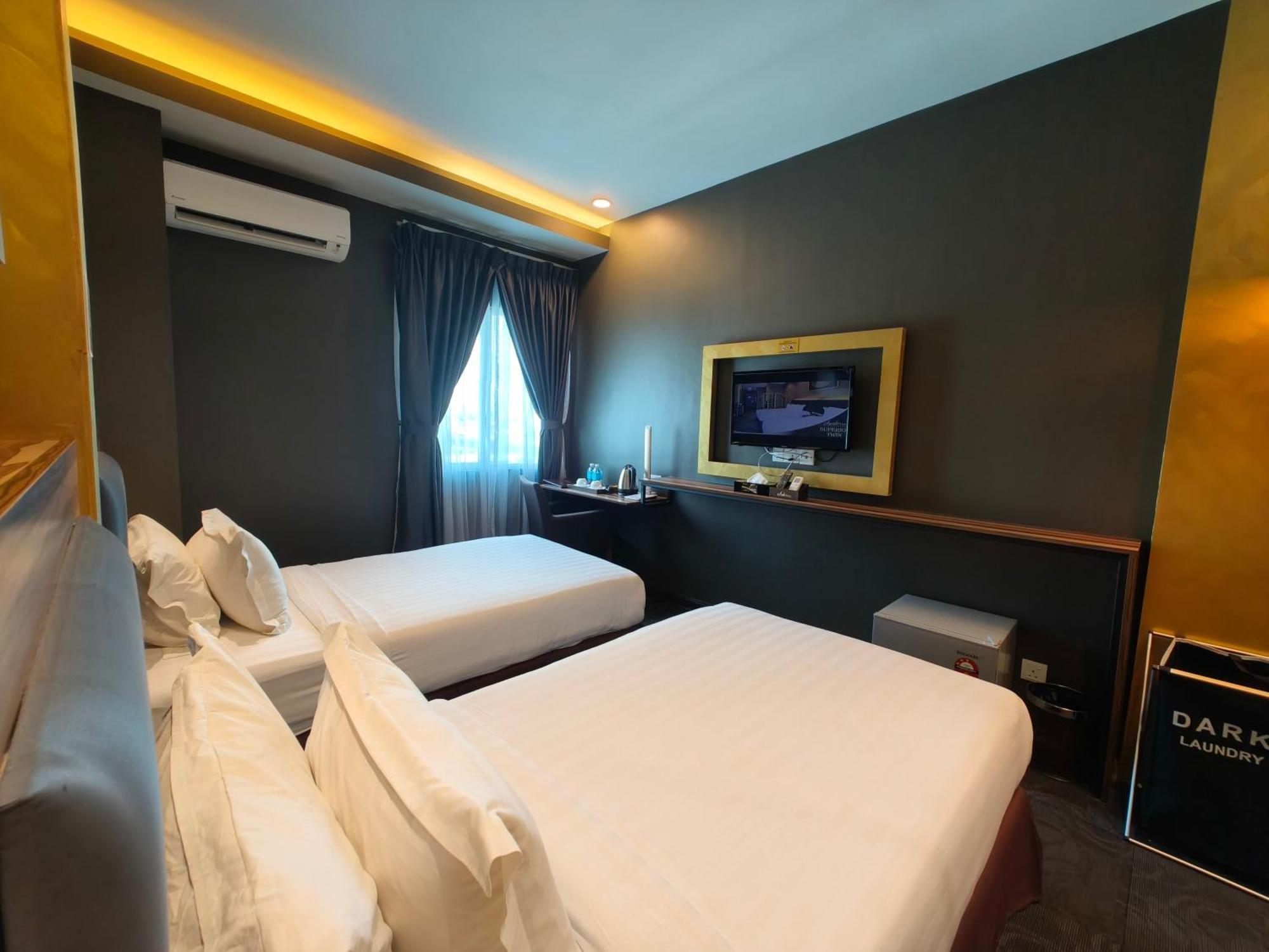 Asiatic Hotel Malacca Bagian luar foto